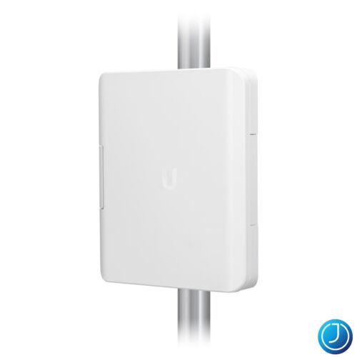 UBiQUiTi Flex Switch Kültéri IP67-es Ház + Ethernet Patch Kábel és 60W PoE Adapter - USW-FLEX-UTILITY